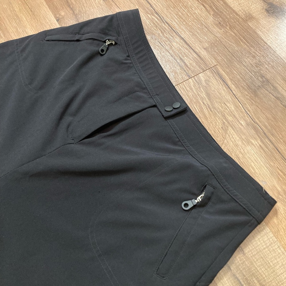 Zenergy By Chico’s | NWOT Women’s Athletic Black Skort - Picture 4 of 10